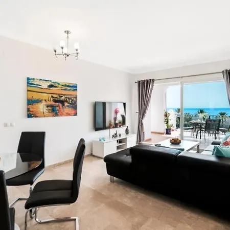 Jazmin Miraflores Sensational View! Pool, Terrace, Wifi