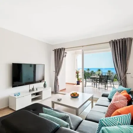 아파트 Jazmin Miraflores Sensational View! Pool, Terrace, Wifi