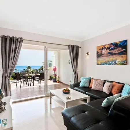 Jazmin Miraflores Sensational View! Pool, Terrace, Wifi شقة