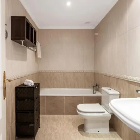 Jazmin Miraflores Sensational View! Pool, Terrace, Wifi 라칼라데미야스
